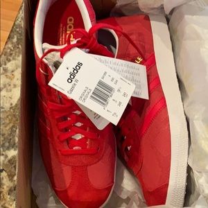 NIB ADIDAS Gazelle W